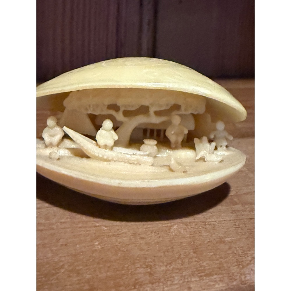 Vintage Carved Clam Shell Miniature Village Scene‎ Diorama Cream Nautical Art